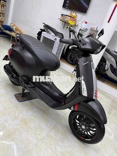 Piaggio Vespa Sprint iget abs 2021 Đen Nhám