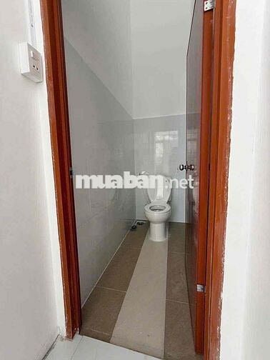 Nhà trệt nguyên căn 4x9m 1phòng sẵn 1máy lạnh hẻm gần Chợ Cầu Ván