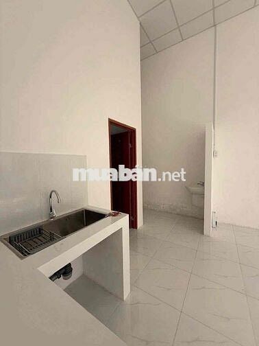 Nhà trệt nguyên căn 4x9m 1phòng sẵn 1máy lạnh hẻm gần Chợ Cầu Ván