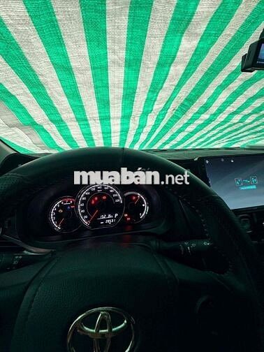 Toyota Vios 2024 CVT bản E 28000 km Trắng