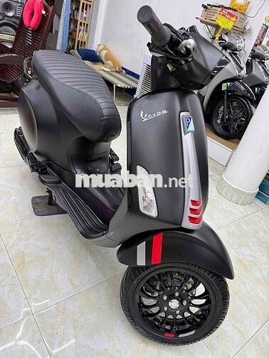 Piaggio Vespa Sprint iget abs 2021 Đen Nhám