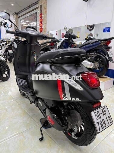 Piaggio Vespa Sprint iget abs 2021 Đen Nhám