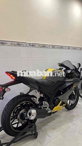 Yamaha R15 V3 2020 Xám Vàng 8000 km