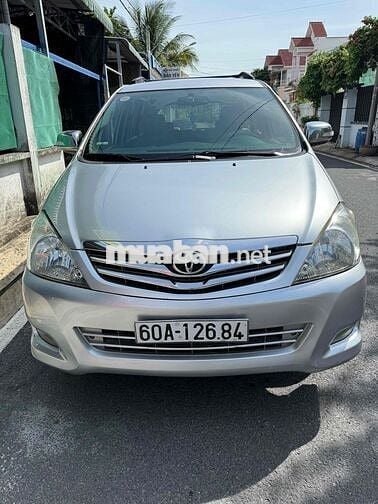 Toyota Innova V 2009 Số tự động, kiếm dài