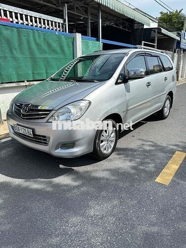 Toyota Innova V 2009 Số tự động, kiếm dài