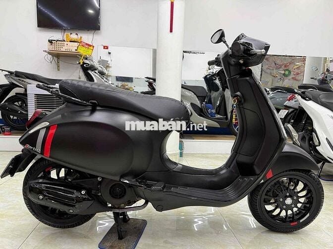 Piaggio Vespa Sprint iget abs 2021 Đen Nhám