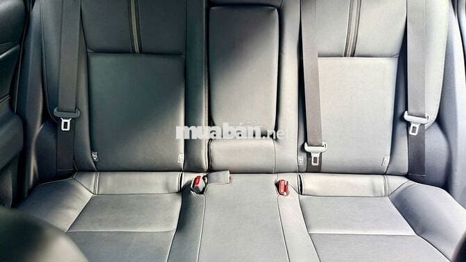 Cần bán Toyota Vios E CVT 2025- odo 22,000km