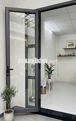 Giảm sốc 3.8 tỷ còn 8.5 tỷ, hẻm Ô tô Cách Mạng Tháng 8, QUẬN 10, 62 m2