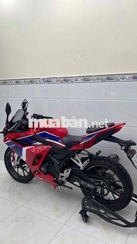Honda CBR 150R 2022 Đỏ 2k km