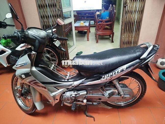 Yamaha Jupiter MX Thể thao Bạc Xăng