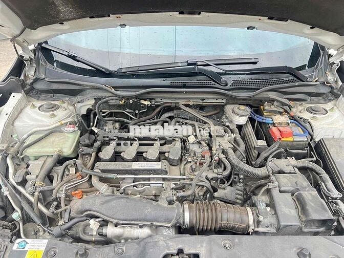 Honda Civic RS 2020 đi 73.000 km không lỗi lầm