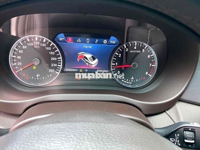VinFast Lux A plus 2021 - 33.950 km - full ls hang