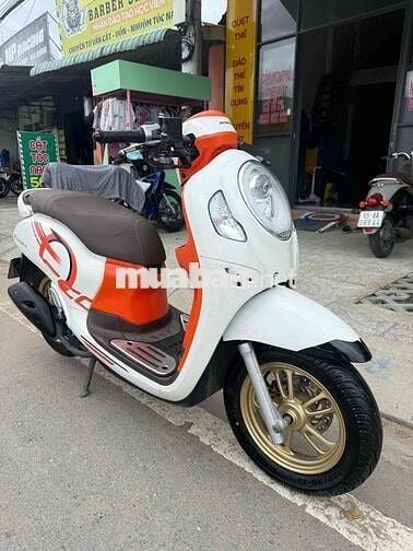 Honda Scoopy 2022 Trắng cam