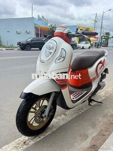 Honda Scoopy 2022 Trắng cam