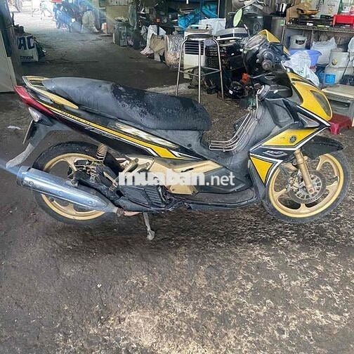 Yamaha Luvias Vàng đen