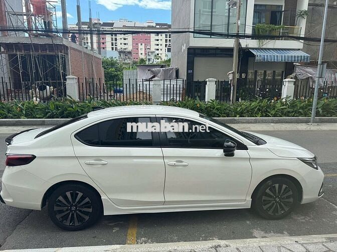 Honda City RS 2024 Trắng 31.000 km