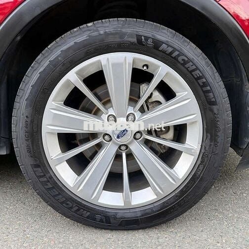 Ford Explorer 2.3 Ecoboost 2020 Đỏ