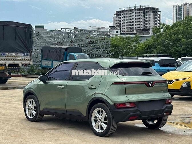 VF5 Plus 2025 siêu lướt 1.900km mới 99%
