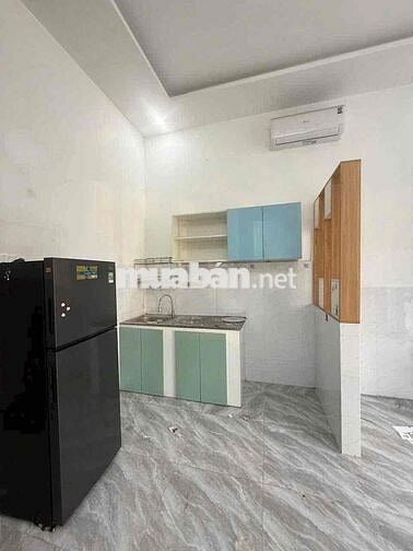 Nhà mặt tiền hẻm kinh doanh đường 3/2