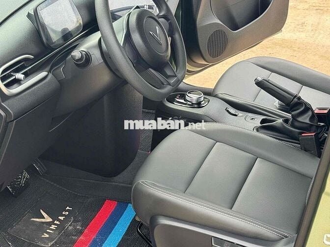 VF5 Plus 2025 siêu lướt 1.900km mới 99%