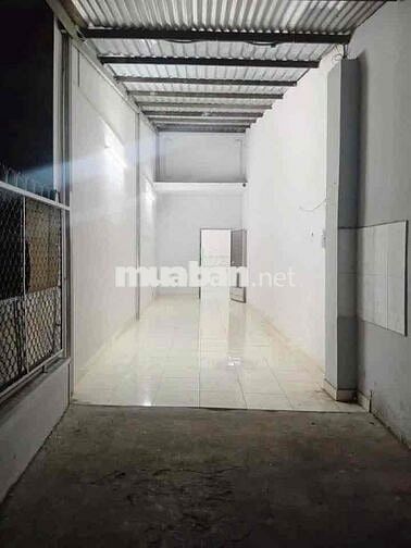 NHÀ CẤP 4 MẶT TIỀN ĐƯỜNG DT 3.5M X 22M