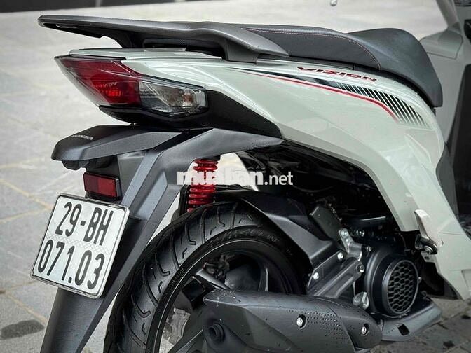 Honda Vision Sport 2024 Xám Xi Măng Thể Thao