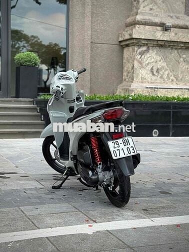Honda Vision Sport 2024 Xám Xi Măng Thể Thao