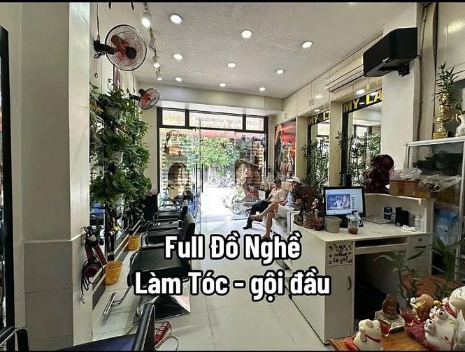 Sang tiệm tóc mặt tiền đường Nơ Trang Longj, P.13, Bình Thạnh, 4x10m