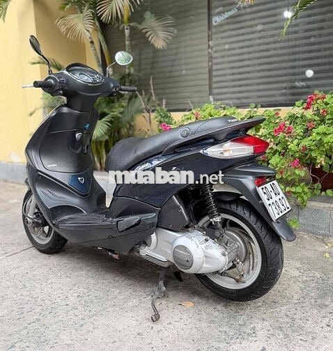 Piaggio Fly Fi 2010 đẹp, máy êm thì thầm biển SG