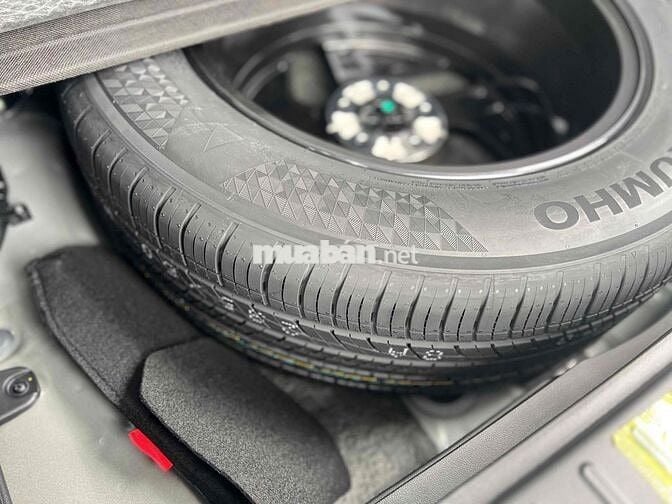 Bán Gấp Tucson 2.0L ĐB 2025 11.000 km full như mới