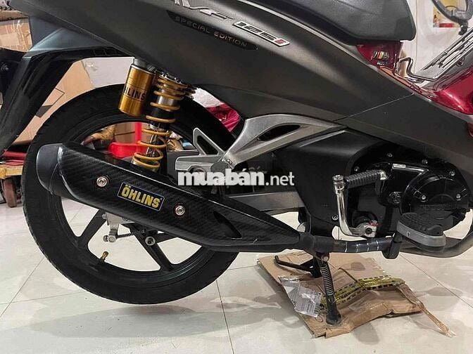 Honda Wave 125 Trắng đỏ, Vàng cát Ohlins Monkey