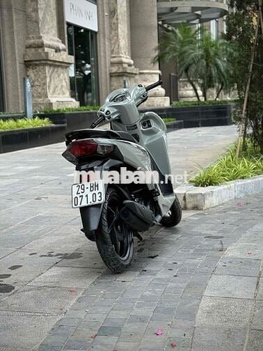 Honda Vision Sport 2024 Xám Xi Măng Thể Thao