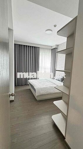 Căn góc VIEW HỒ full Nội thất & Ở ngay được. Chỉ 12 tr/tháng. LH Hương