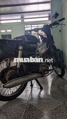 Honda Super Cub 50 Xanh Cổ điển