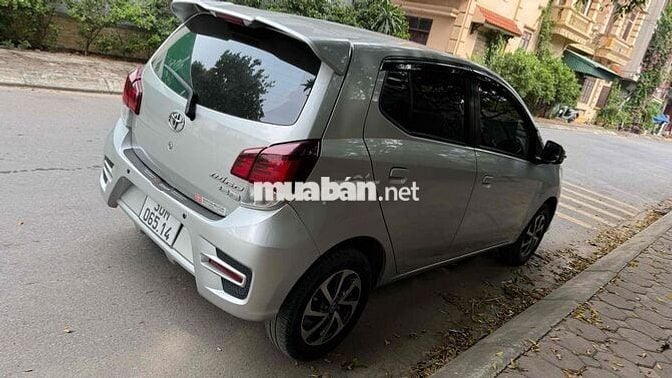 Toyota Wigo Số sàn Bạc Xăng 5 chỗ