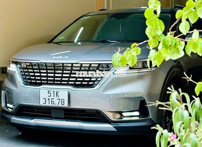 CHÍNH CHỦ BÁN: Kia Carnival  2.2D Signature 2022