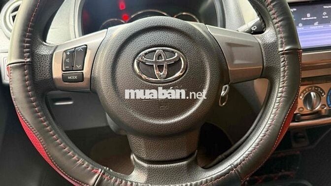 Toyota Wigo Số sàn Bạc Xăng 5 chỗ