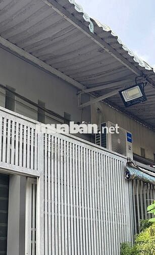 Cần cho thuê nhà nguyên căn ngay chợ mỹ hạnh nam, đức hòa, long an
