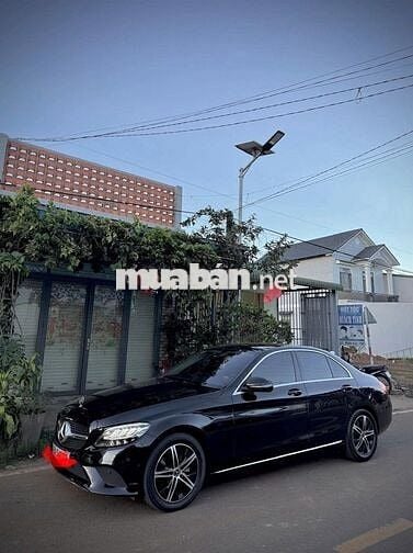 Mercedes-Benz C180 2020 Đen Tự động
