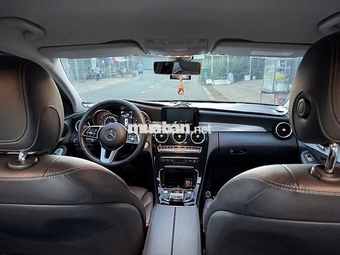 Mercedes-Benz C180 2020 Đen Tự động