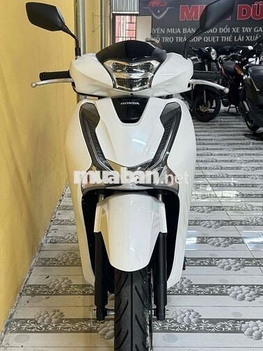 Honda SH 125 2018 Trắng đen