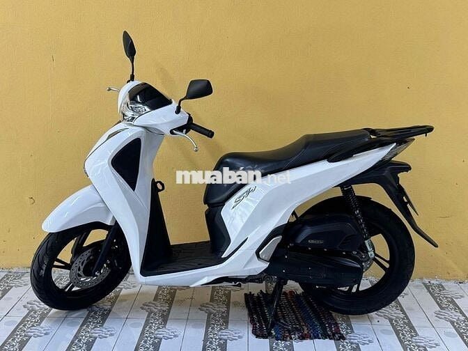 Honda SH 125 2018 Trắng đen