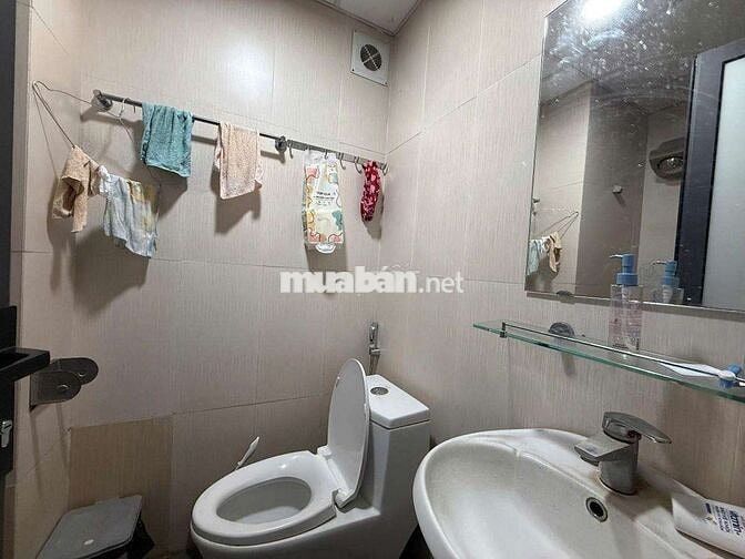 C2 Xuân Đỉnh, mới đẹp ở luôn, full nội thất, full tiện ích, sổ đỏ
