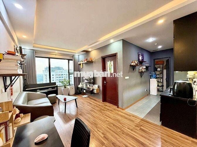 Cc Green Stars, mới đẹp, thông thoáng, ở luôn, 2 ngủ, sổ đỏ 