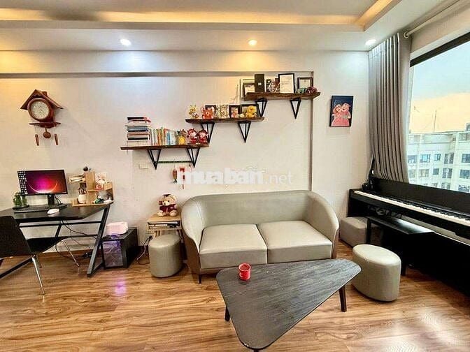 Cc Green Stars, mới đẹp, thông thoáng, ở luôn, 2 ngủ, sổ đỏ 