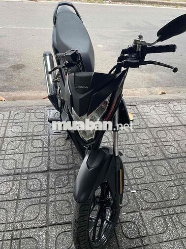 Honda Sonic Nhập khẩu màu Đen
