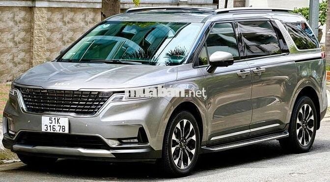 CHÍNH CHỦ BÁN: Kia Carnival  2.2D Signature 2022