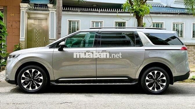 CHÍNH CHỦ BÁN: Kia Carnival  2.2D Signature 2022