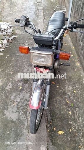 Honda Win 100 Cổ điển màu Đen