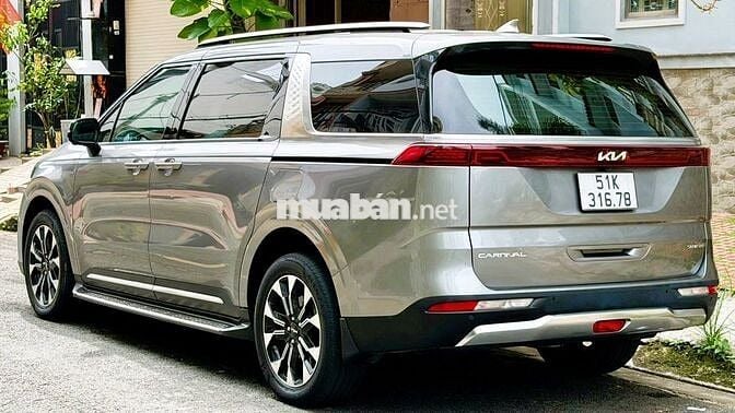 CHÍNH CHỦ BÁN: Kia Carnival  2.2D Signature 2022